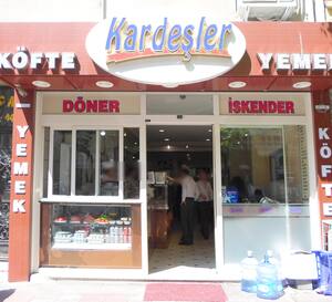Kardesler Kofte Yemek Capa Istanbul